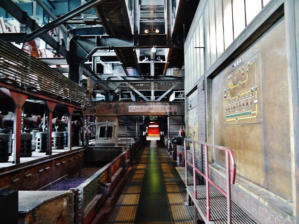 독일 촐페라인 탄광 (Zollverein Coal Mine) - 세상에서 가장 아름다운 공장, 검은 황금의 도시에서 예술의 심장으로 1 레드닷 디자인 박물관 내부 이미지
출처: https://commons.wikimedia.org/