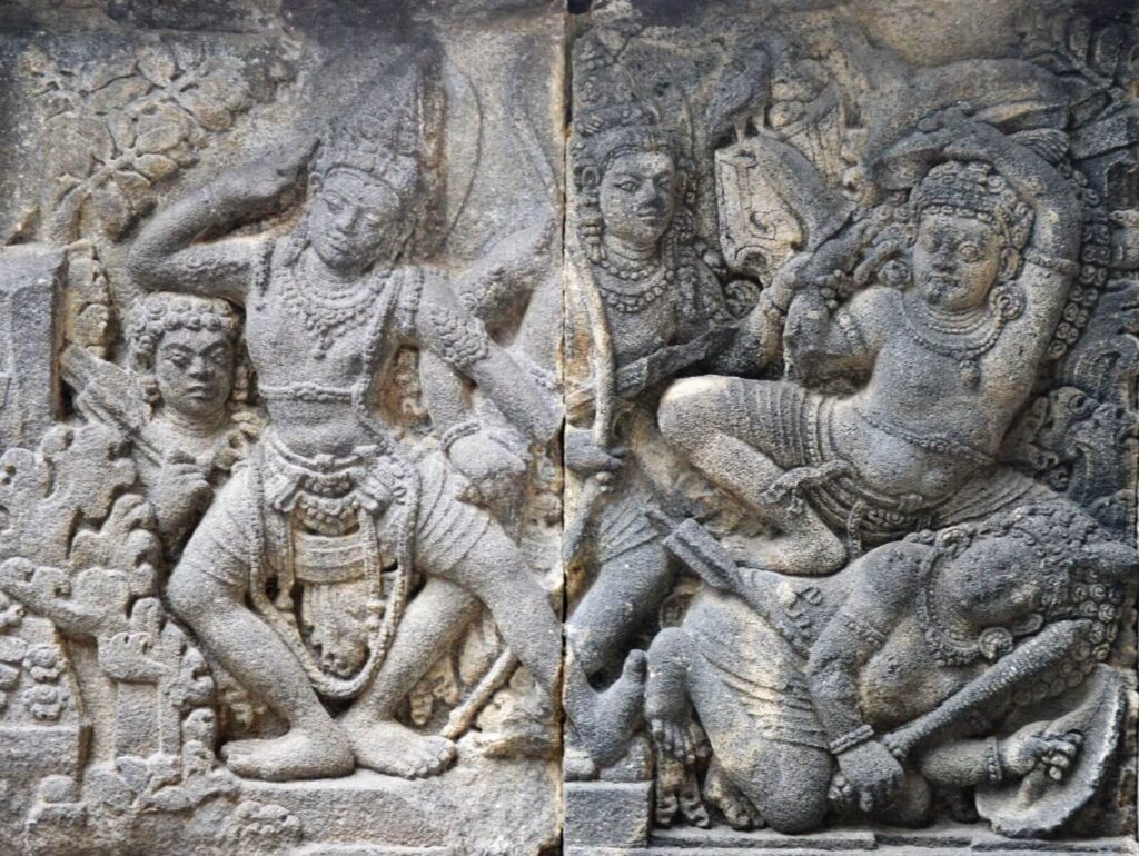 인도네시아 프람바난 (Prambanan) - 보로부두르와 쌍벽을 이루는 힌두교 걸작, 천 개의 탑에 얽힌 슬픈 전설 1 라마야나 부조 이미지
출처: https://yatrikaone.com/